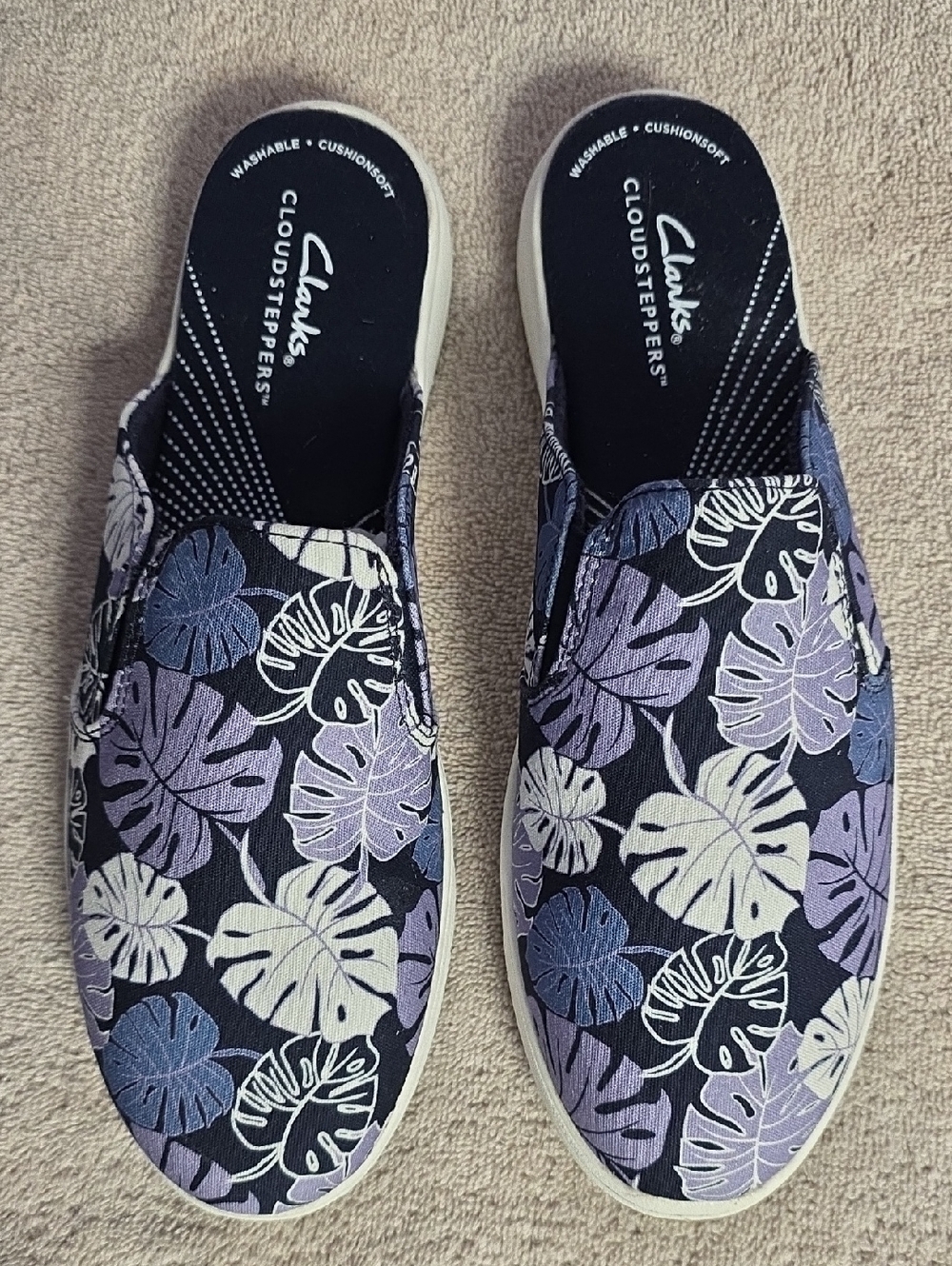 Clarks Women's Navy Floral Slip-On Clog Mules
